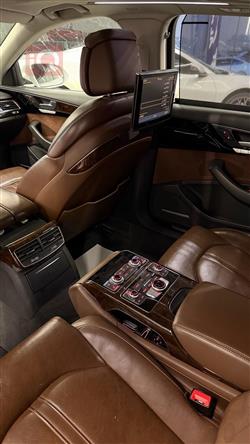 اودي A8